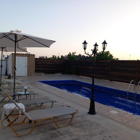 Sunset Villa パ フォス エクステリア 写真